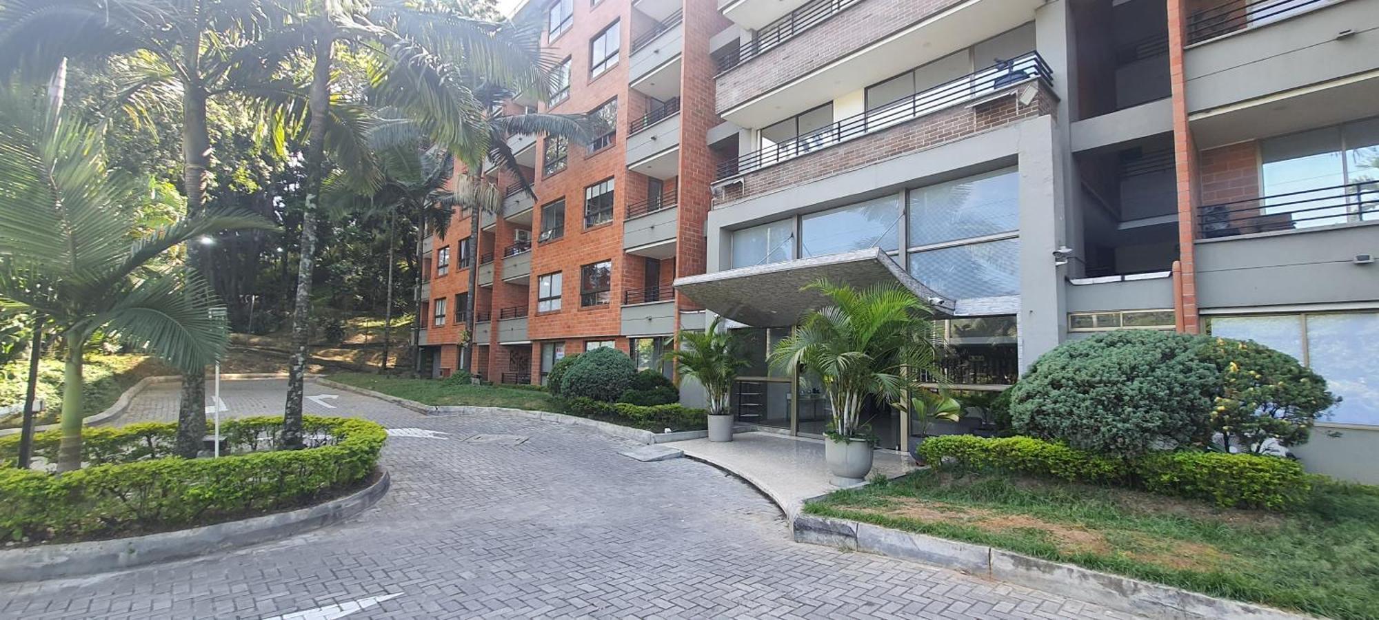 Apartamento Cerca A Plaza Mayor Medellín Eksteriør billede