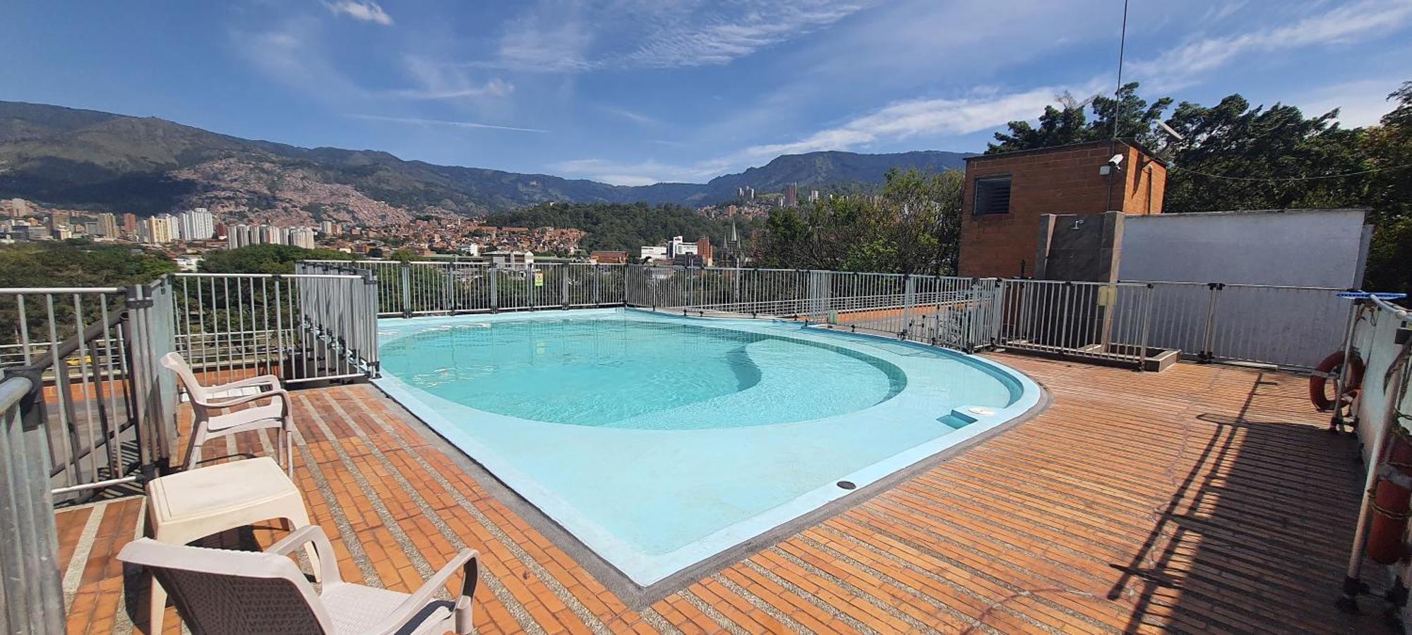 Apartamento Cerca A Plaza Mayor Medellín Eksteriør billede
