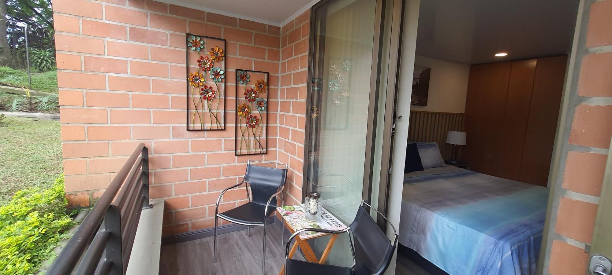 Apartamento Cerca A Plaza Mayor Medellín Eksteriør billede